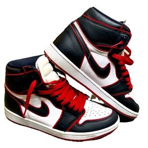 JORDAN 1s BLOODLINE